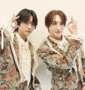 ROIROM – Dear DIVA 歌詞 ( Lyrics) ジャケット