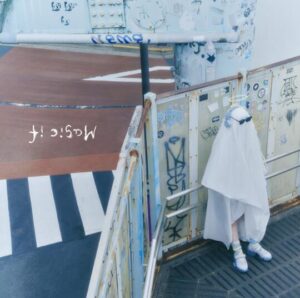 秋山黄色 – 魔法のもしも 歌詞 ( Lyrics) ジャケット