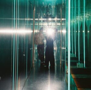KID FRESINO featuring Tiji Jojo – runnin shot 歌詞 ( Lyrics) ジャケット